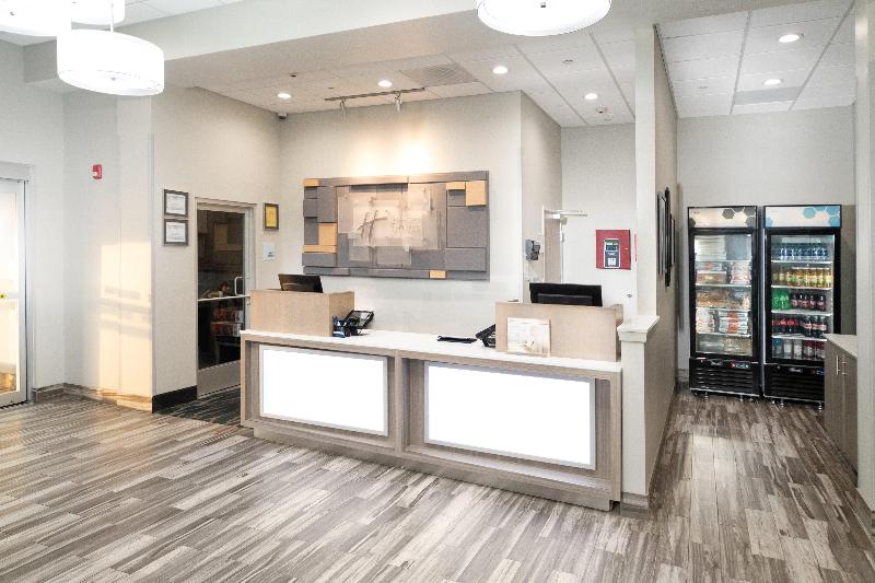 فندق Holiday Inn Express & Suites Memphis Arpt Elvis Presley Blv, An Ihg