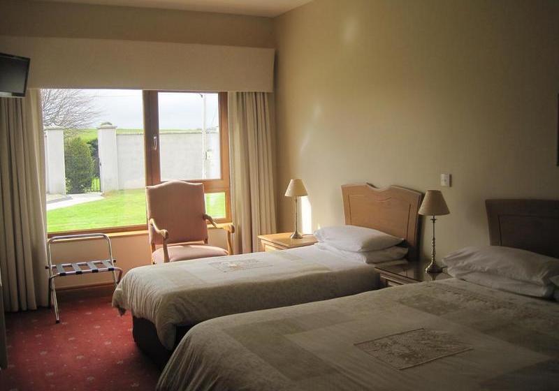 בית מלון כפרי Killarney House