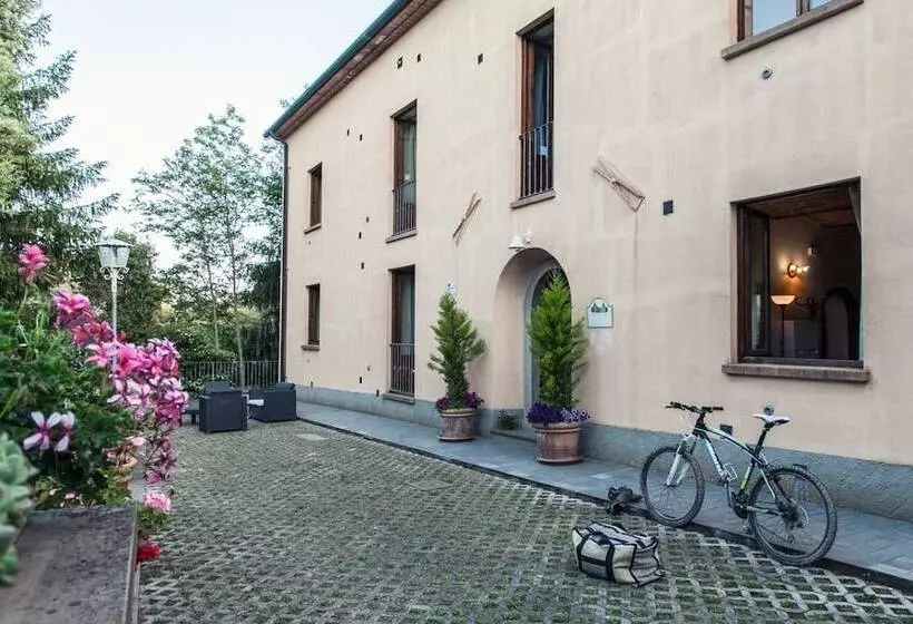 ホテル Locanda Degli Alberi