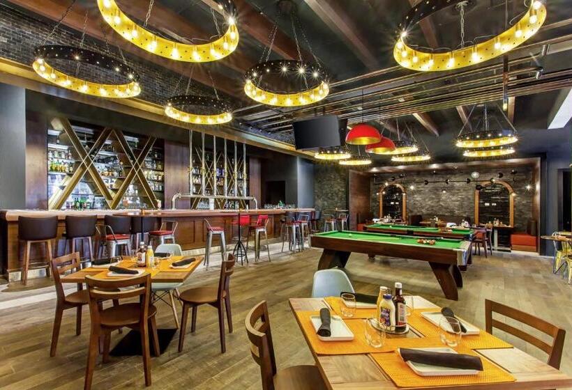 هتل Royalton Bavaro, An Autograph Collection Allinclusive Resort & Casino