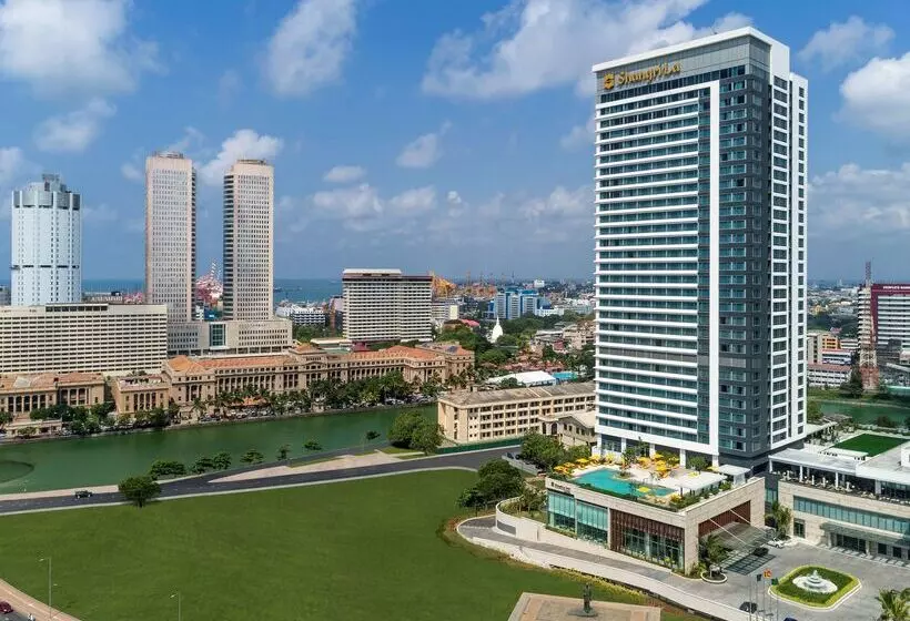 ホテル Shangrila Colombo