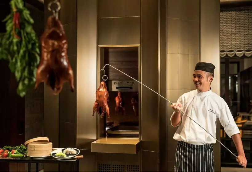 ホテル Shangrila Colombo