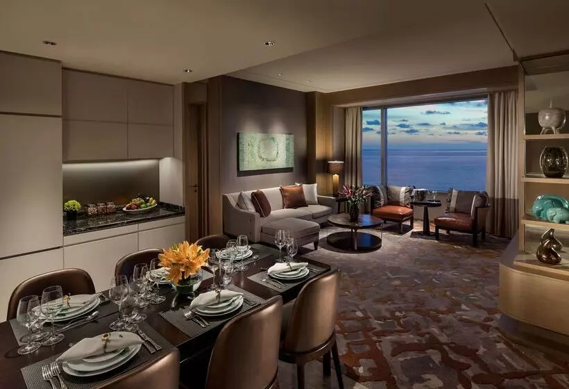 ホテル Shangrila Colombo