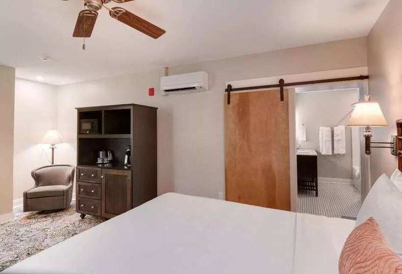 Hotelli The Port Inn Port St Joe, An Ascend Collection