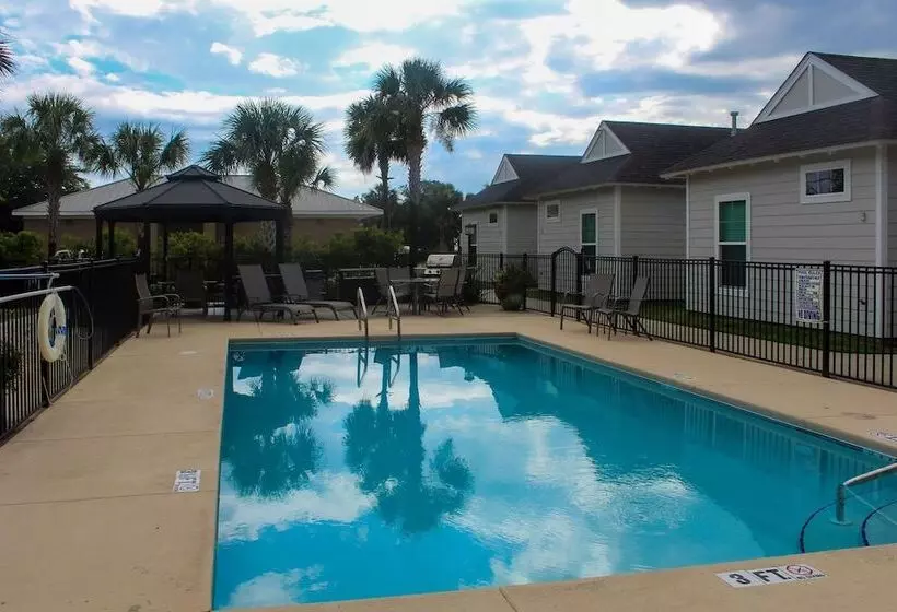 Hotelli The Port Inn Port St Joe, An Ascend Collection
