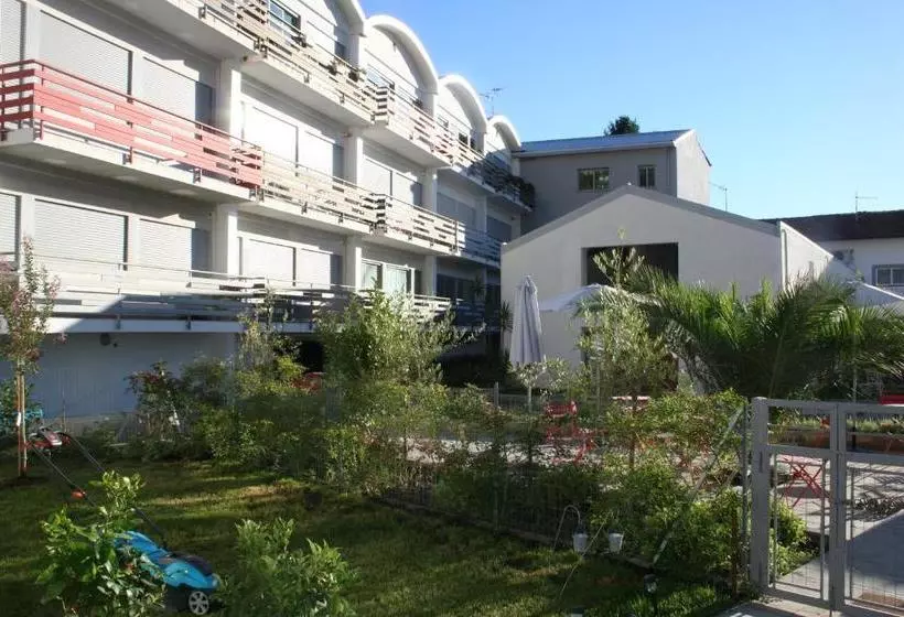 Levante Residence