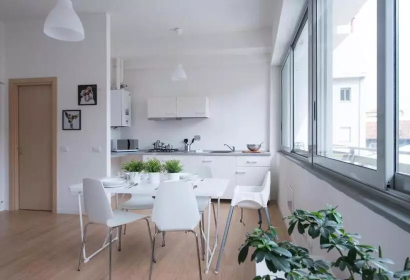 Levante Residence