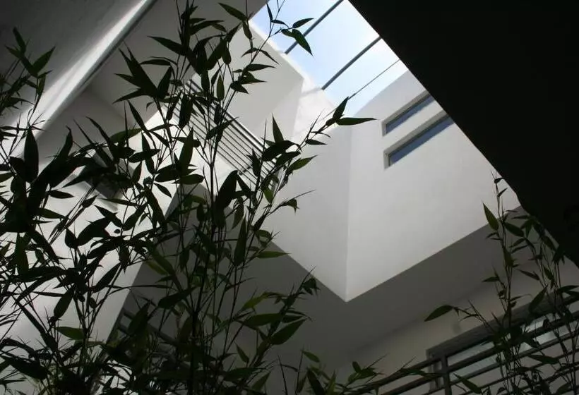 Levante Residence