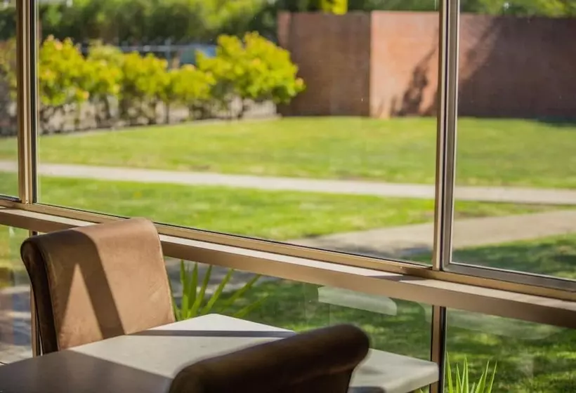 Motelli Country Roads Motor Inn Naracoorte