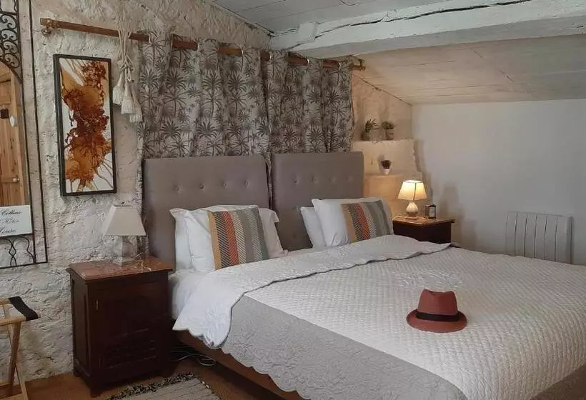 Majatalo La Maison Colline