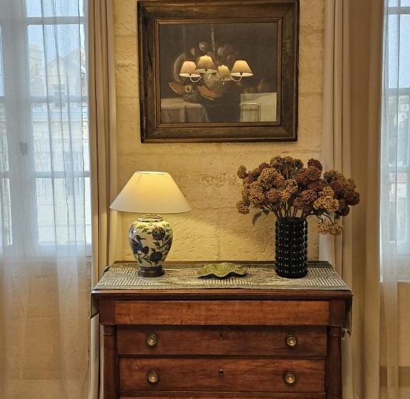 بنسيون La Maison Colline