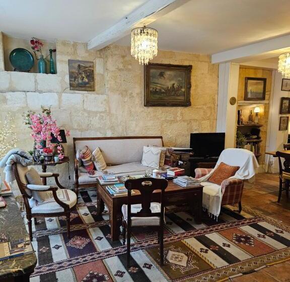 بنسيون La Maison Colline