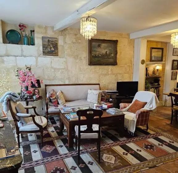 Majatalo La Maison Colline