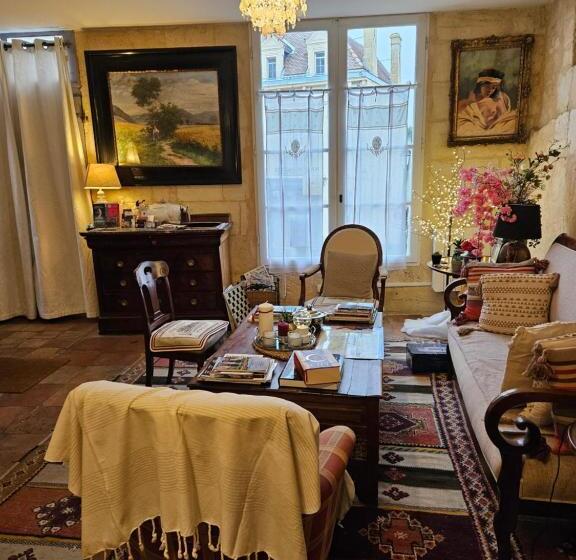 بنسيون La Maison Colline