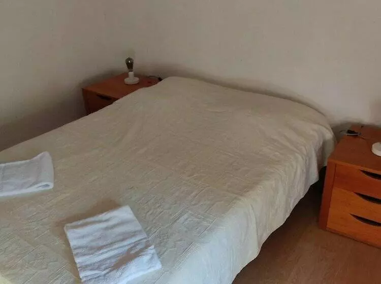 Majatalo La Maison De Verotte