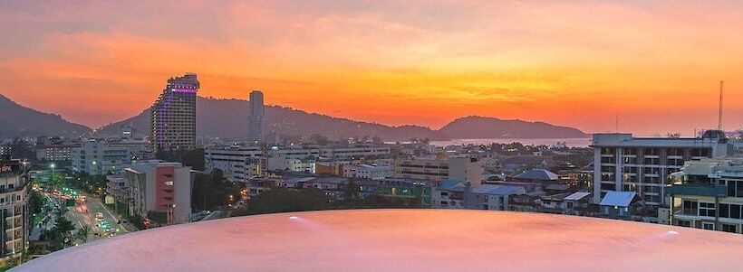 هتل The Marina Phuket