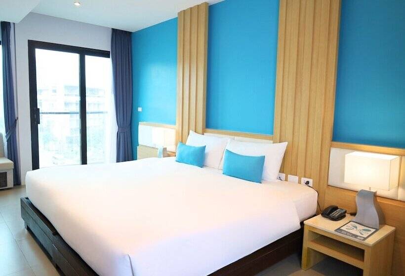 هتل The Marina Phuket