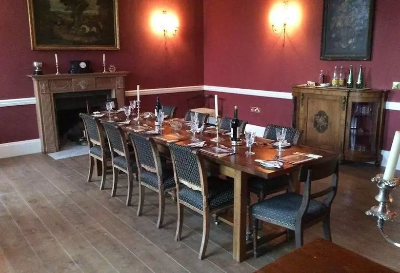 Ash Hill B&b
