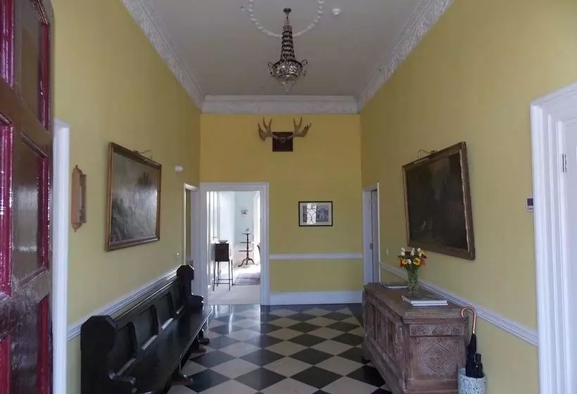 Ash Hill B&b