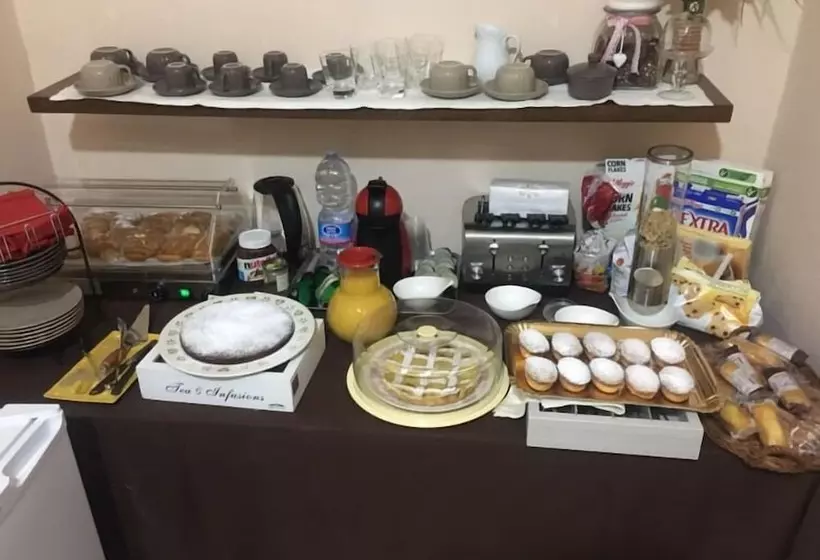 تختخواب و صبحانه Cairoli Exclusive Rooms & Suite