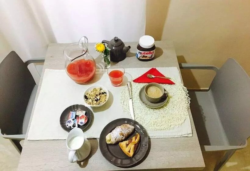 تختخواب و صبحانه Cairoli Exclusive Rooms & Suite