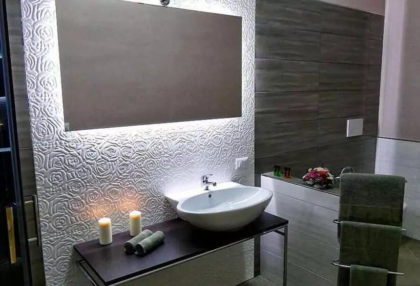 تختخواب و صبحانه Cairoli Exclusive Rooms & Suite