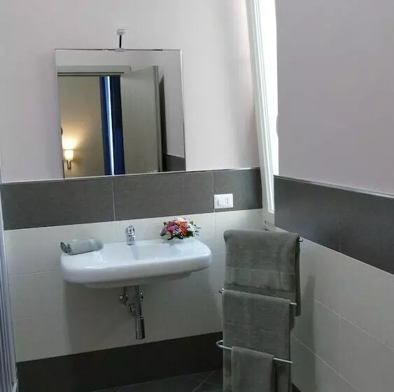 تختخواب و صبحانه Cairoli Exclusive Rooms & Suite