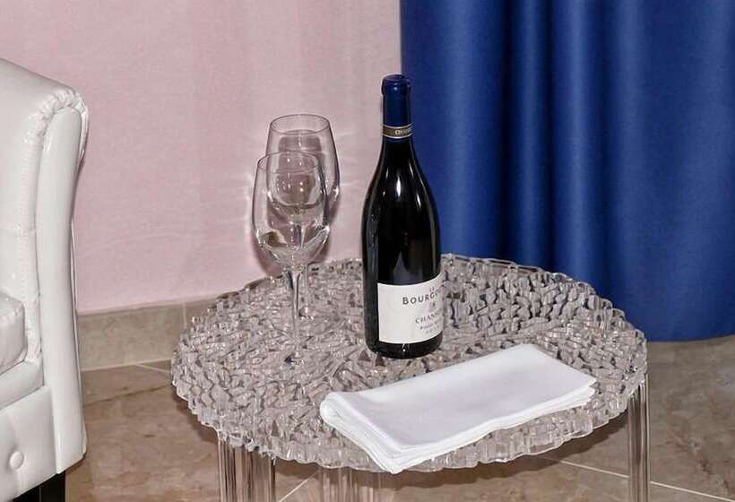 تختخواب و صبحانه Cairoli Exclusive Rooms & Suite