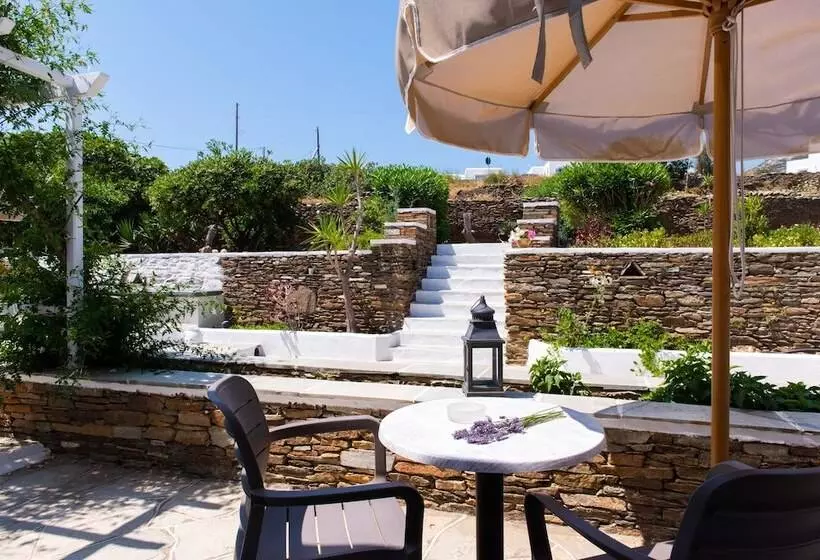 ベッドアンドブレックファースト Rooms & Apartments Archontou