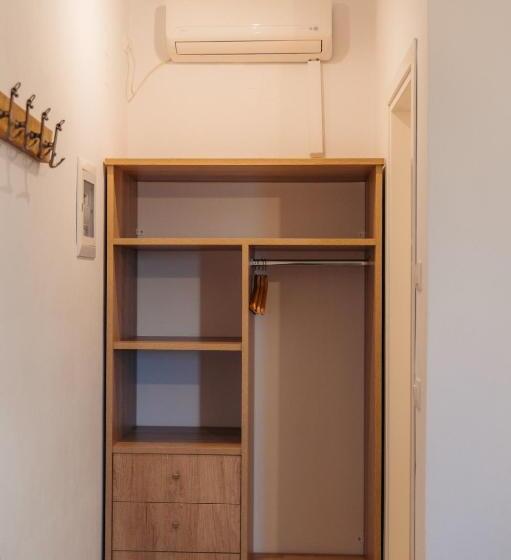 민박 Rooms & Apartments Archontou