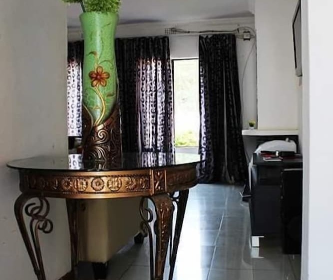 تختخواب و صبحانه Vintage View Guest House