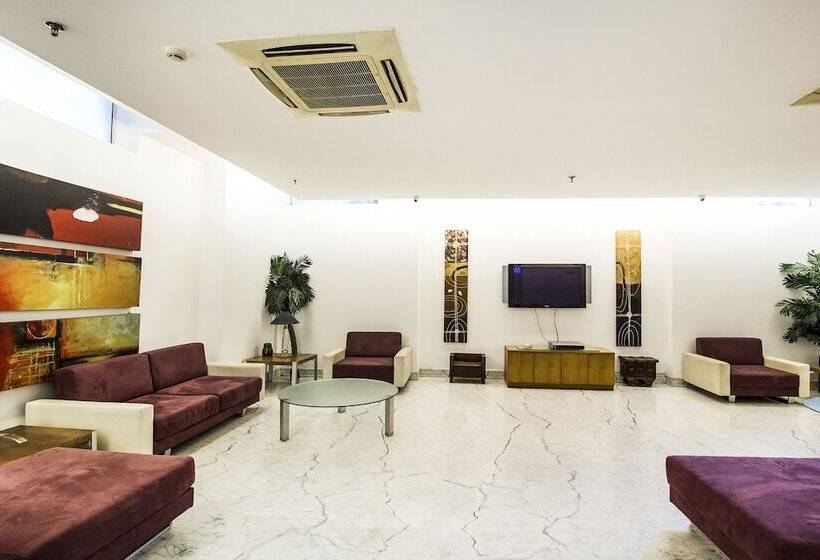 Fabhotel Raj Darbar Iffco