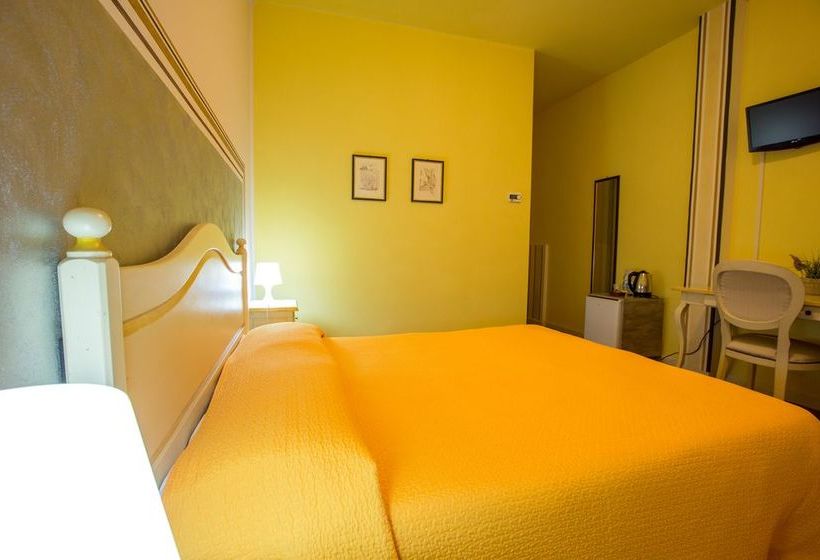 فندق Camere Centro Storico