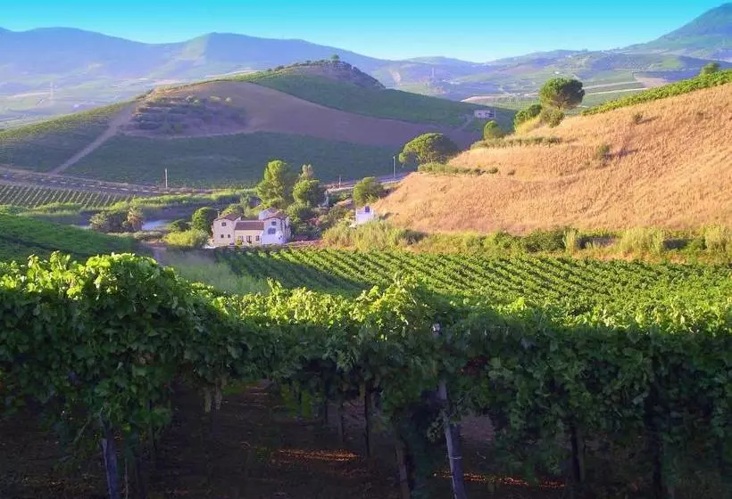 ホテル Agriturismo Tarantola