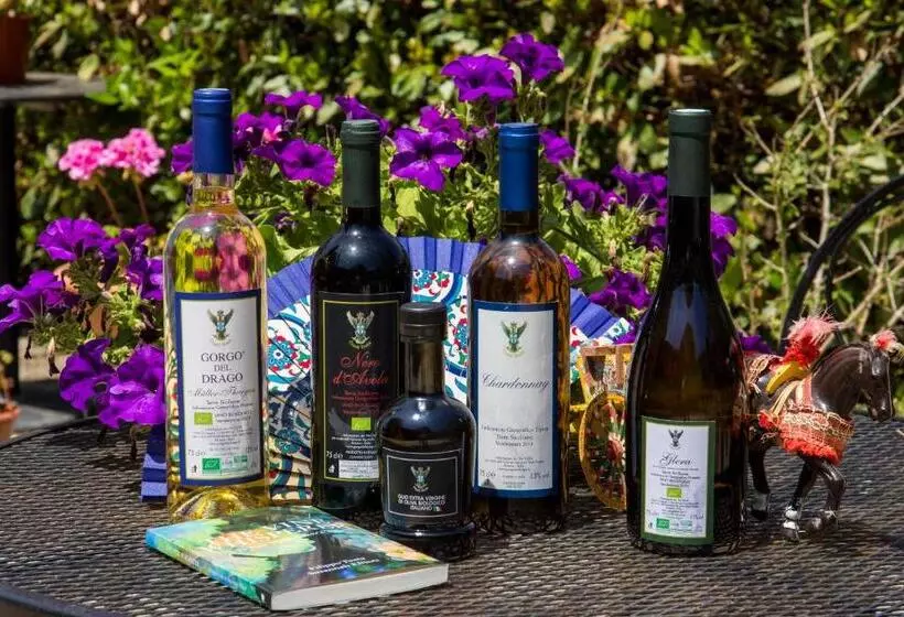 ホテル Agriturismo Tarantola