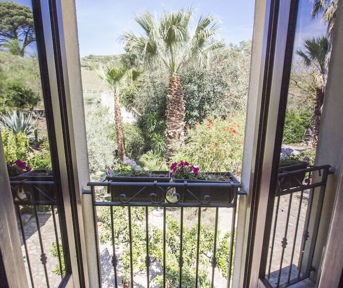 בית מלון כפרי Agriturismo Tarantola