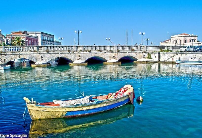 Hotel B&b Mare Di S. Lucia