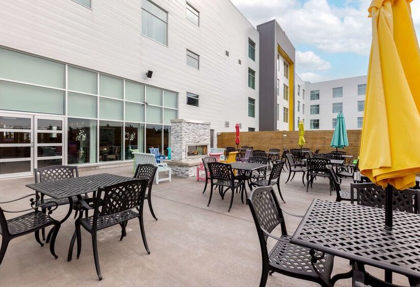 Best Western Plus St. John S Airport Hotel And Suites