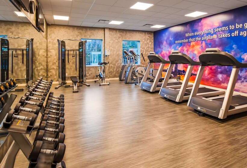 Best Western Plus St. John S Airport Hotel And Suites