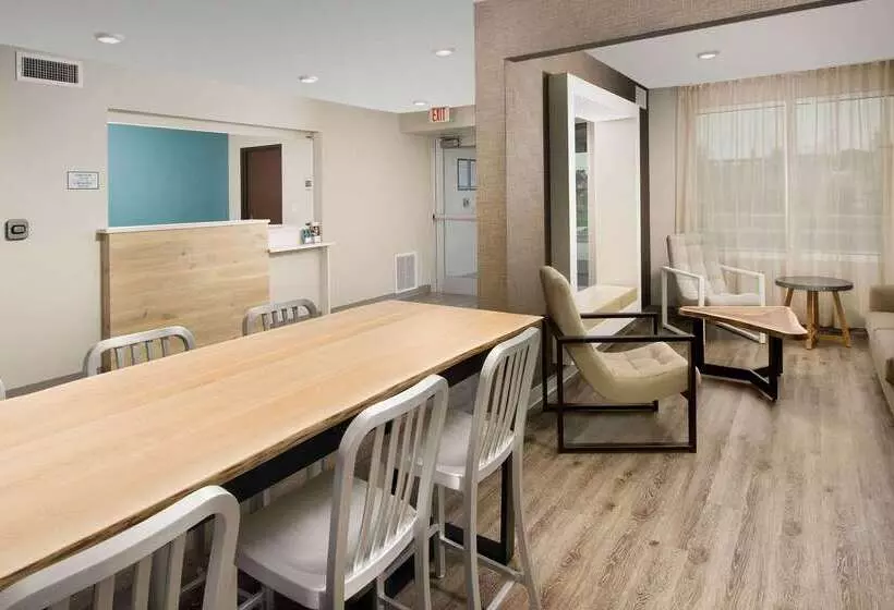 Hotelli Extended Stay America Suites  New Orleans  Airport  I10
