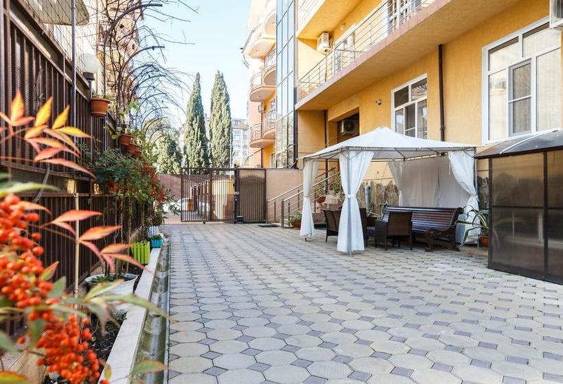 فندق Barin House