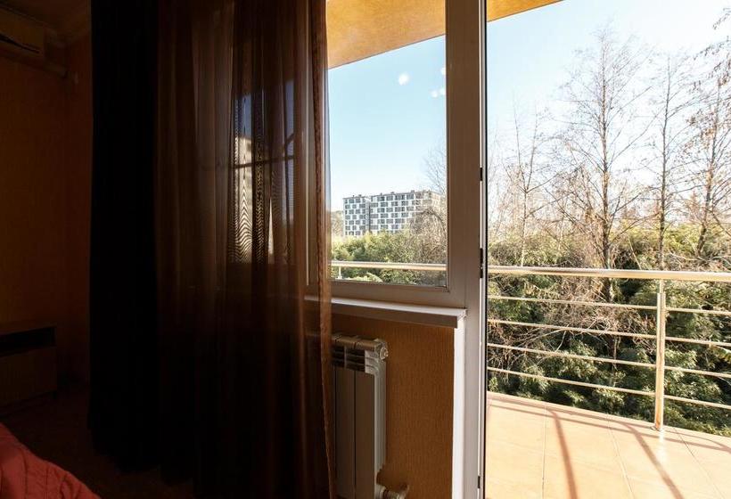 فندق Barin House