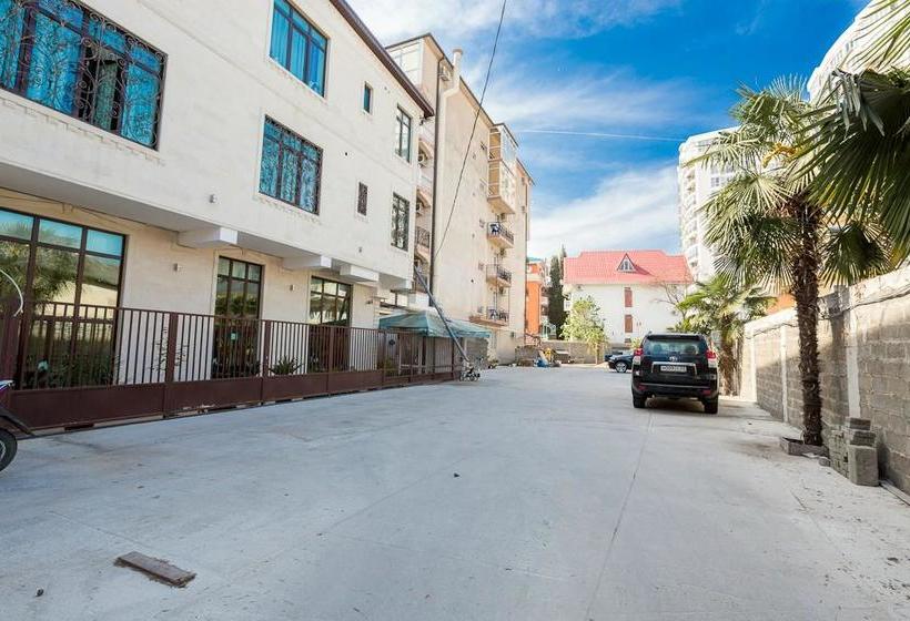 فندق Barin House