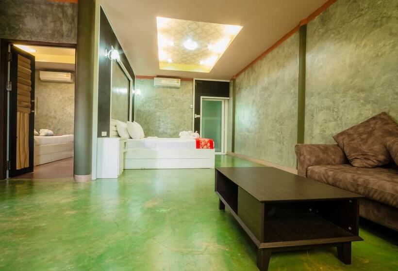 فندق Riverpool Resort