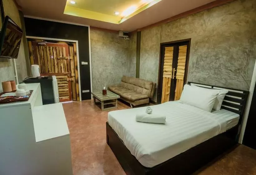 هتل Riverpool Resort