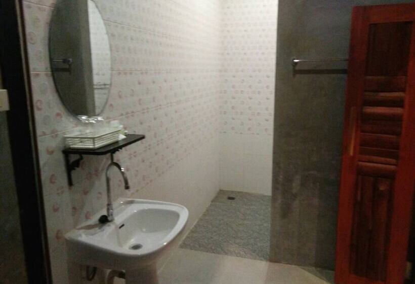 فندق Riverpool Resort