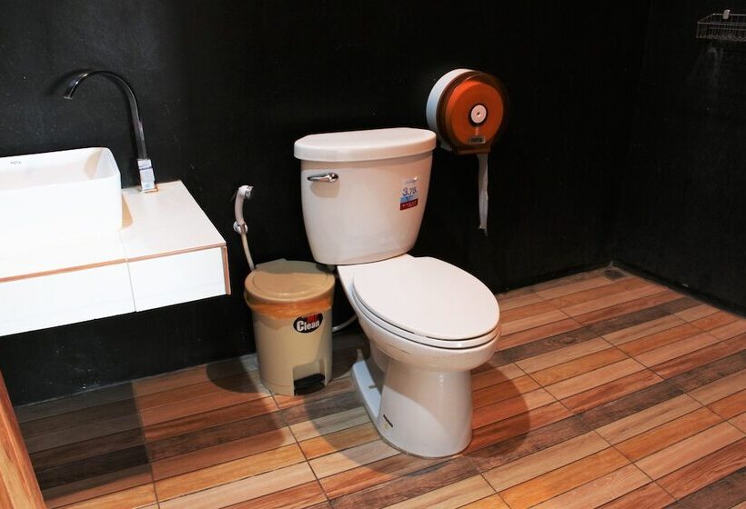 فندق Riverpool Resort