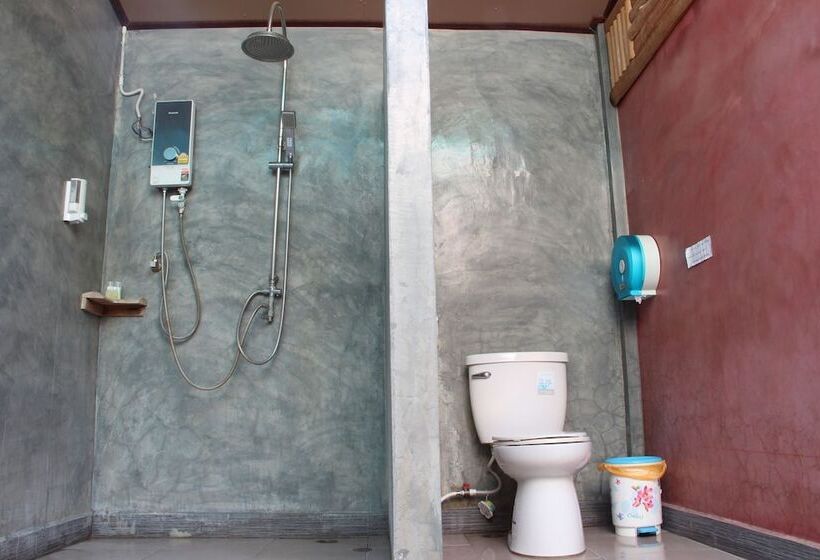 فندق Riverpool Resort