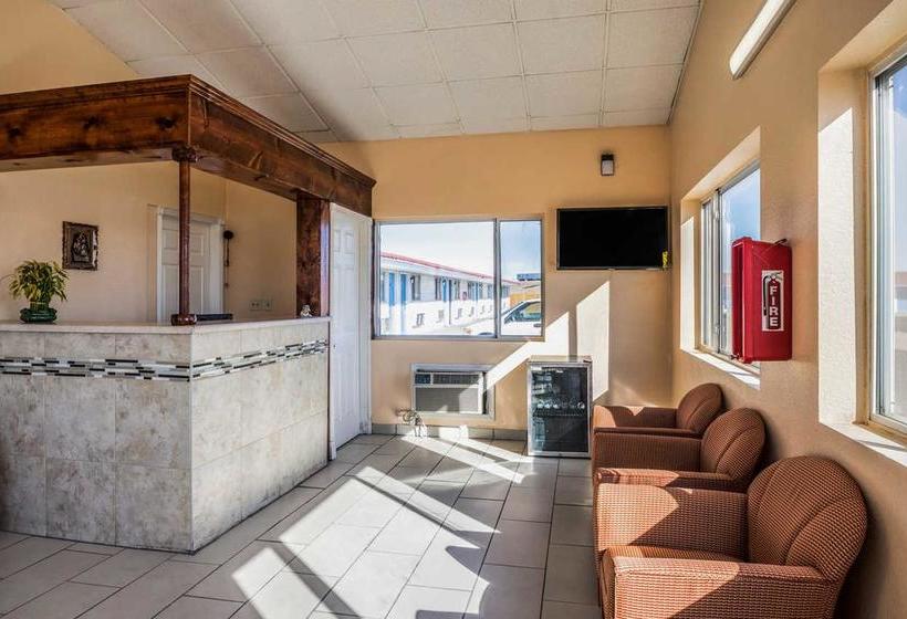 호텔 Rodeway Inn Oakley