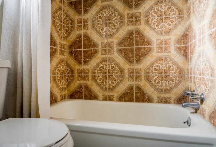 호텔 Rodeway Inn Oakley